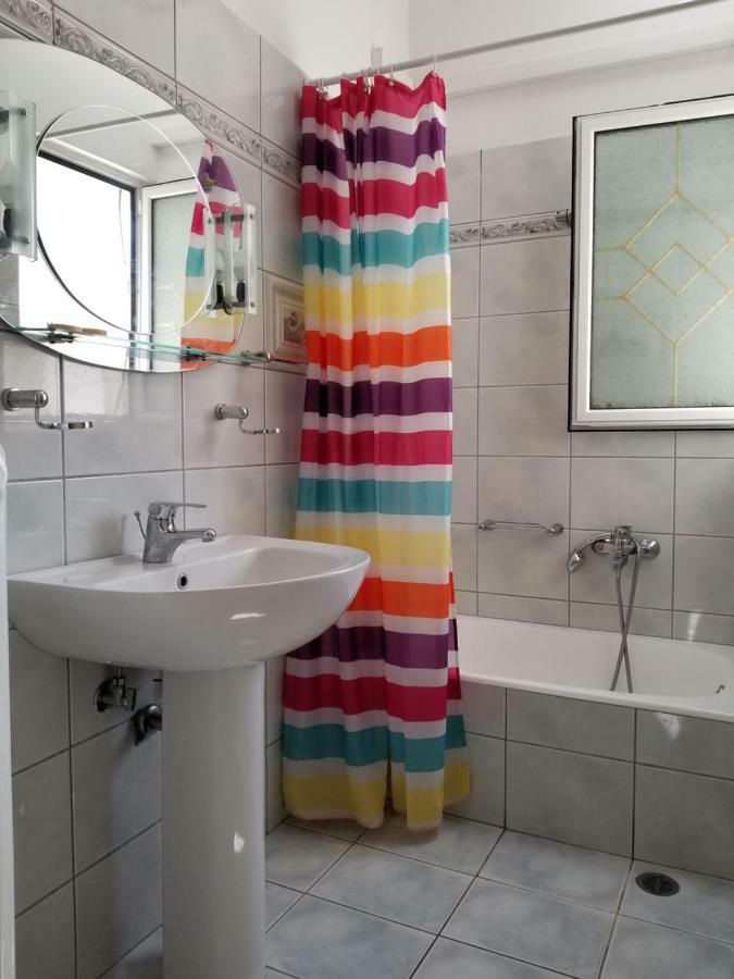 Galini Apartment Loutráki Zewnętrze zdjęcie